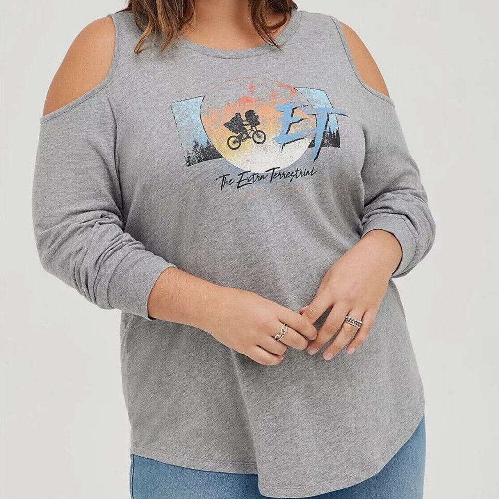 Universal Studios Torrid E.T. Grey Cold Shoulder Long Sleeve Retro Movie Top